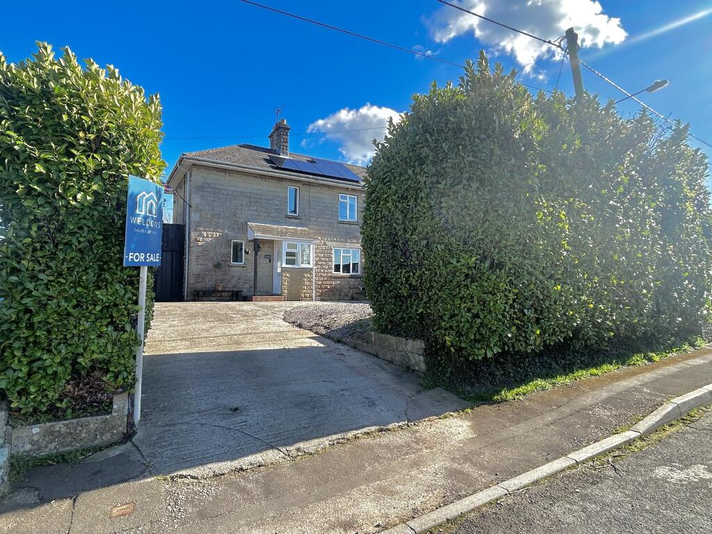 West Street, Templecombe ~ No Onward Chain