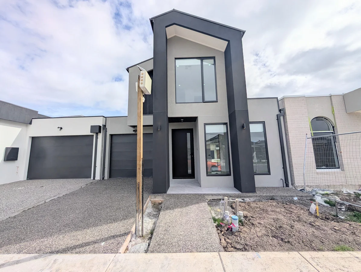 43 Cassia Way, Mickleham VIC 3064