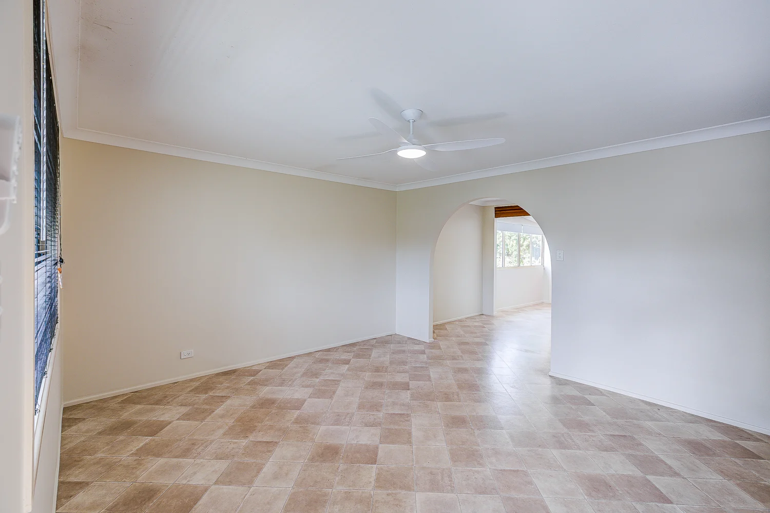 Additional image 3 of 35 Garoona Grove, Slacks Creek QLD 4127