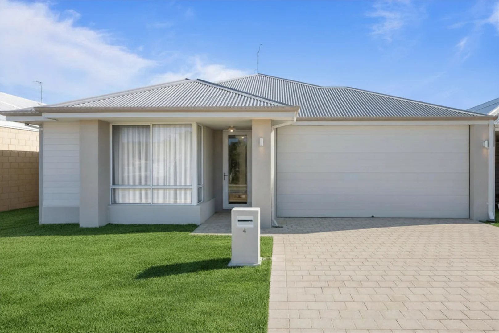 4 Killarney Loop, Gosnells WA 6110 photo 2