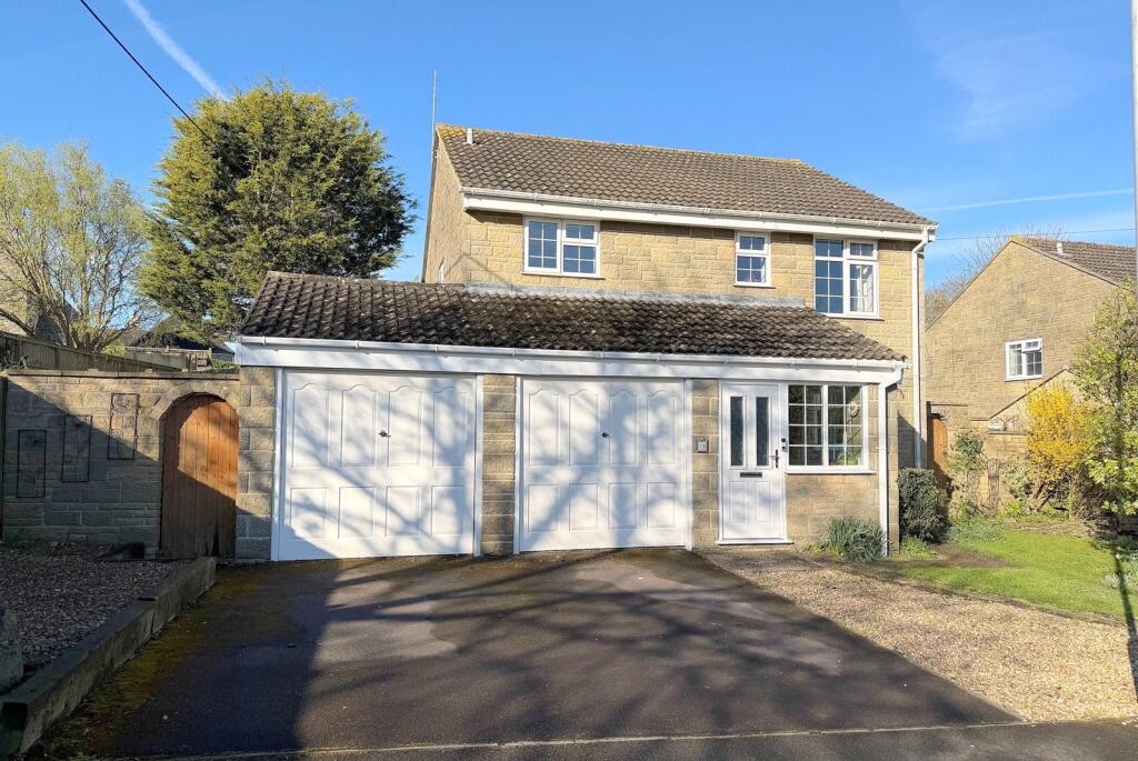 Park Road, Henstridge, Templecombe, Somerset, BA8
