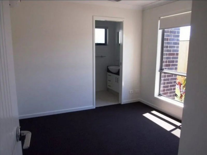Additional image 5 of 2/18 Benarid Drive, Ooralea QLD 4740