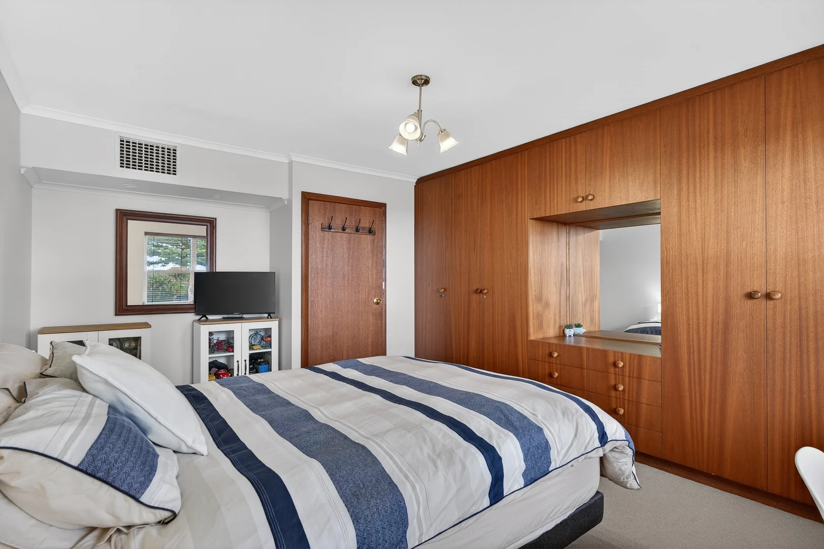 Additional image 21 of Unit 8/22 Esplanade, Victor Harbor SA 5211