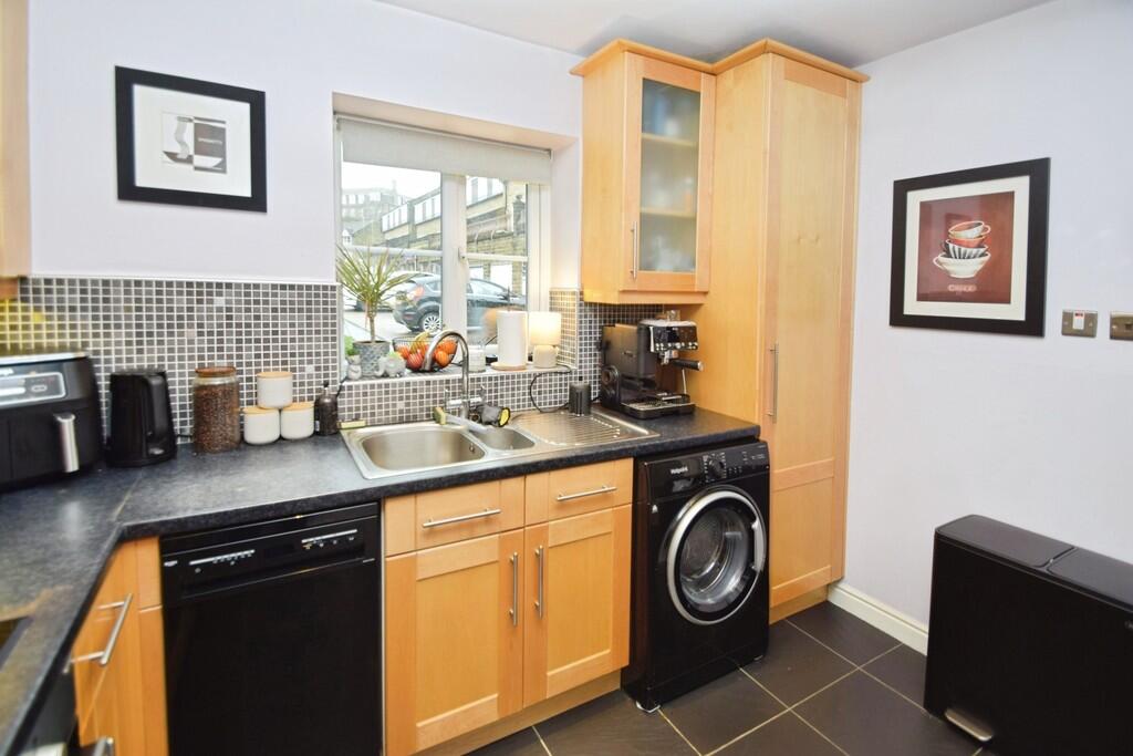 Additional image 7 of Byron Mews, Bingley