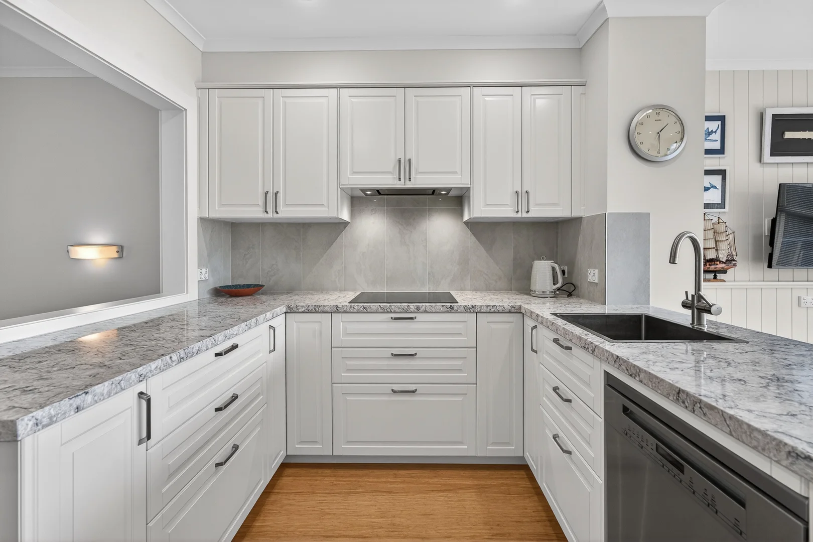 Additional image 13 of Unit 8/22 Esplanade, Victor Harbor SA 5211