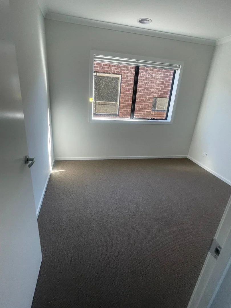 Additional image 13 of 18 Awbridge Drive, Donnybrook VIC 3064