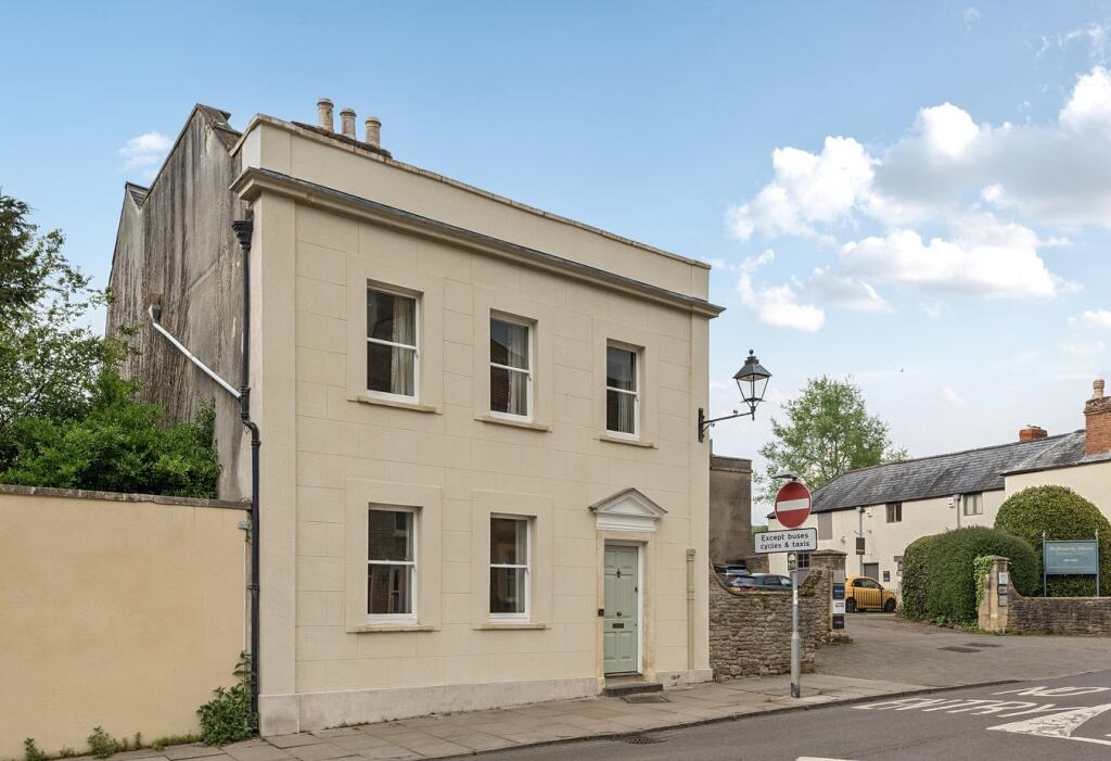 Chamberlain Street, Wells, BA5