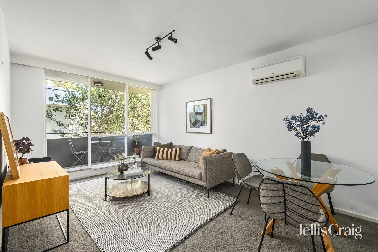 3/211 Brighton Road, Elwood VIC 3184 photo 4