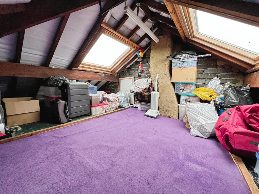 Additional image 20 of Hall Avenue, Bradford, BD2 2DT