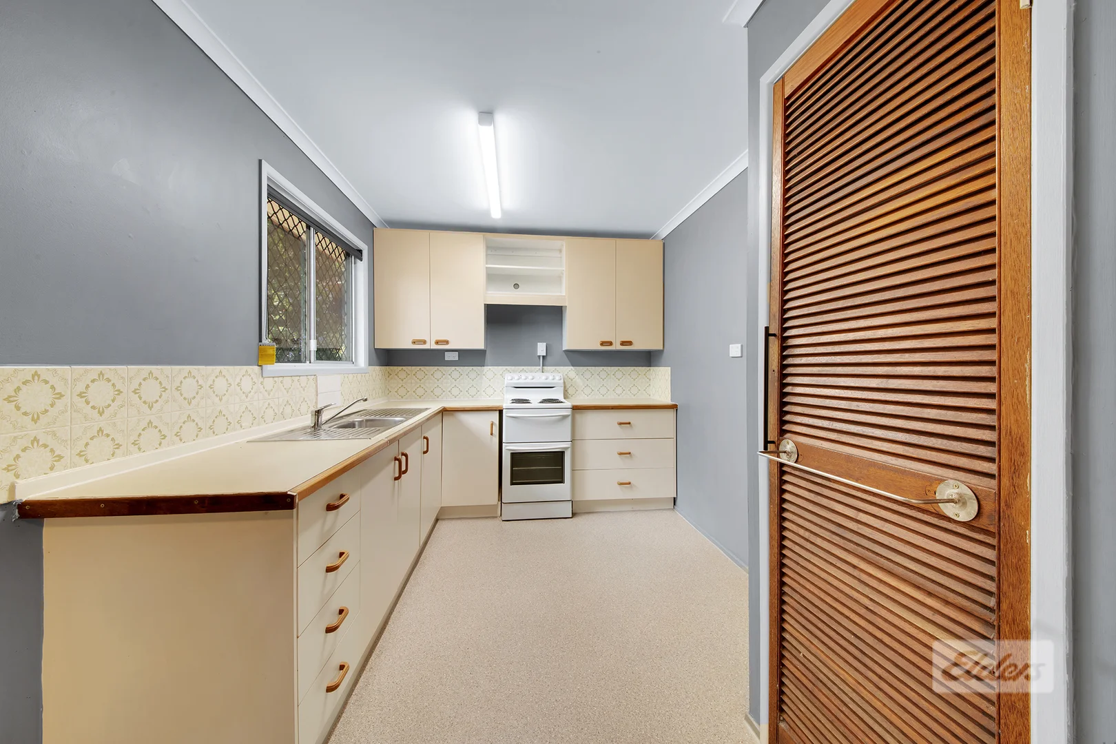 Additional image 2 of 8 Tigalee Court, Kin Kora QLD 4680