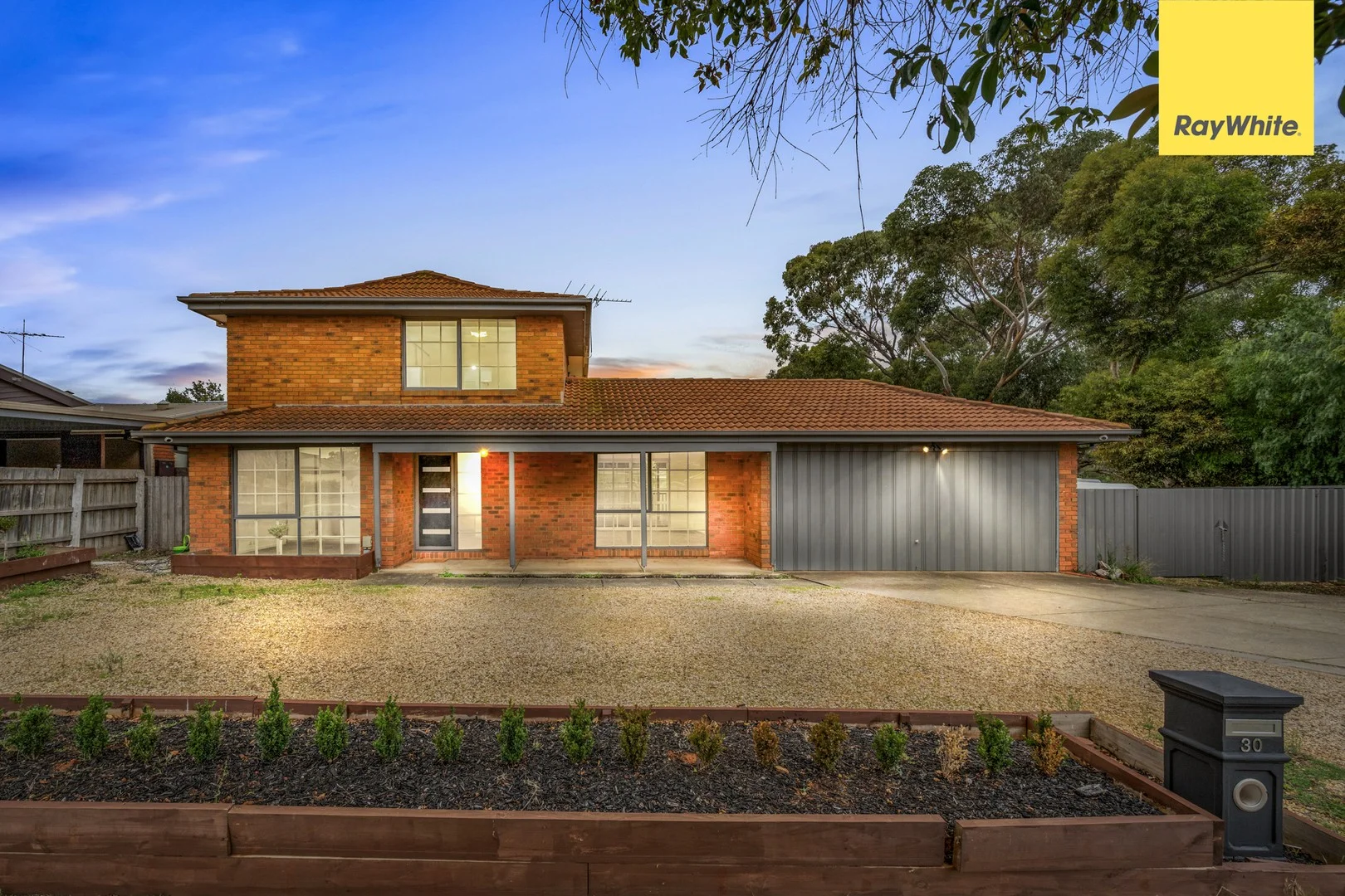 30 Black Dog Drive, Brookfield VIC 3338