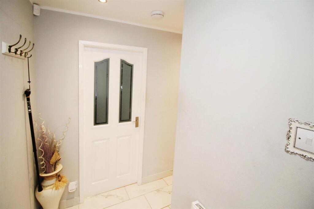 Additional image 8 of Lichfield Mount, Bradford, BD2 1NX