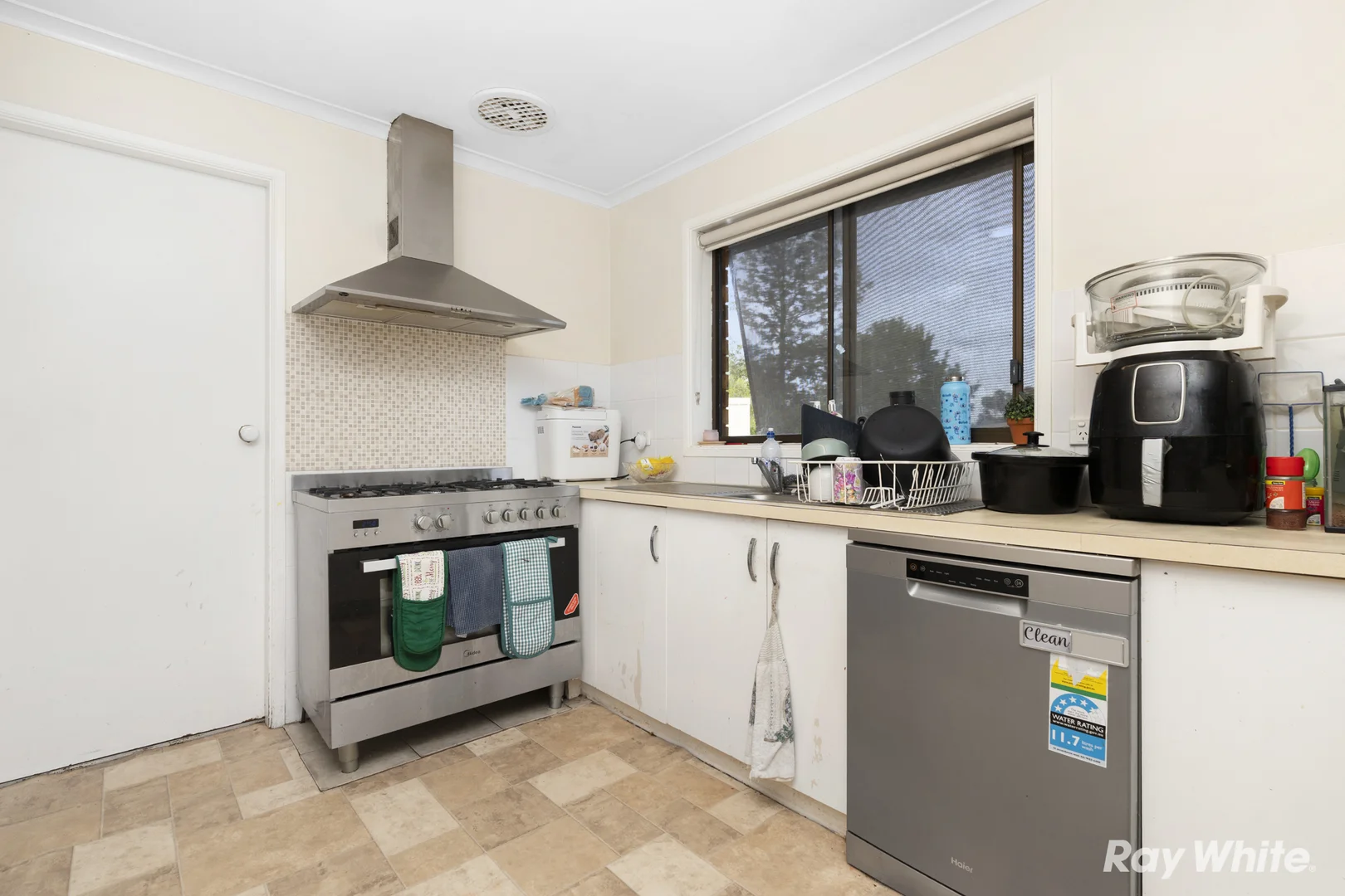 Additional image 3 of 17 Clowes Place, Ashmont NSW 2650