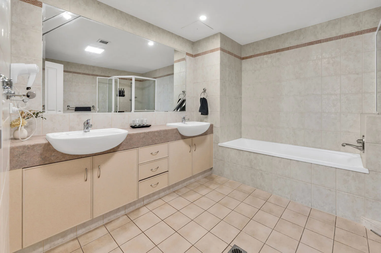 Additional image 9 of 807/3400-3420 Surfers Paradise Boulevard, Surfers Paradise QLD 4217