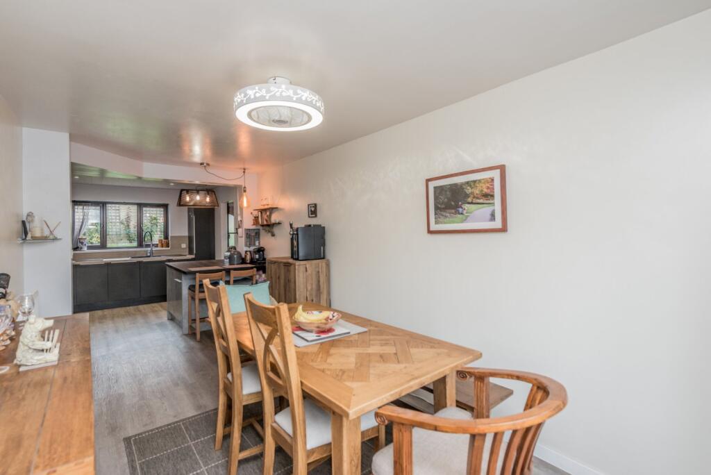 Additional image 8 of Scott Lane, Gomersal, Cleckheaton, West Yorkshire, BD19