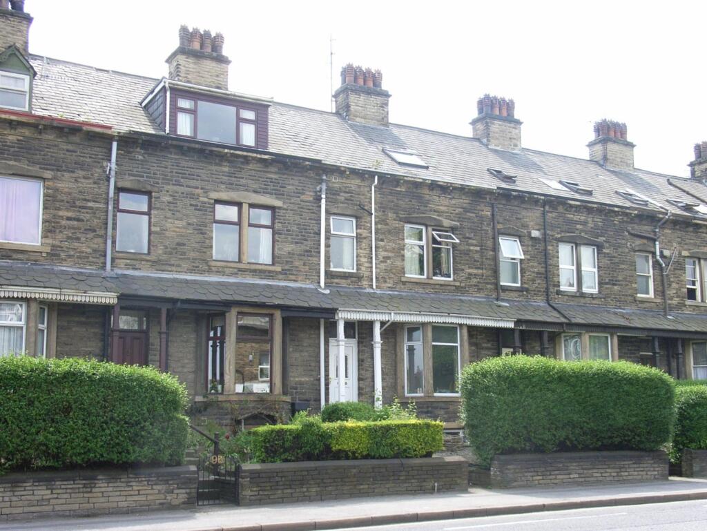 Bingley Road, Shipley, West Yorkshire, BD18