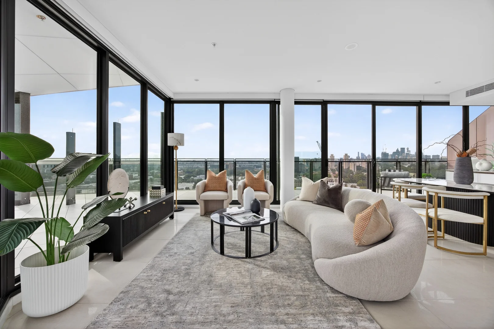 Additional image 9 of 2018/303 Botany Road, Zetland NSW 2017