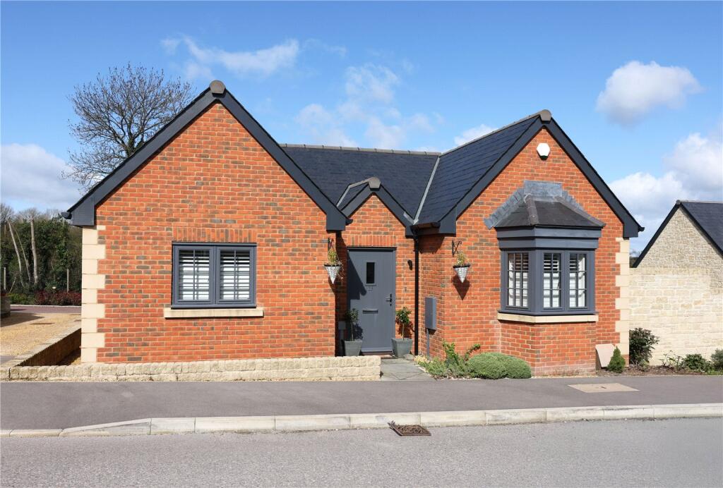 King Alfreds Drive, Wincanton, Somerset, BA9