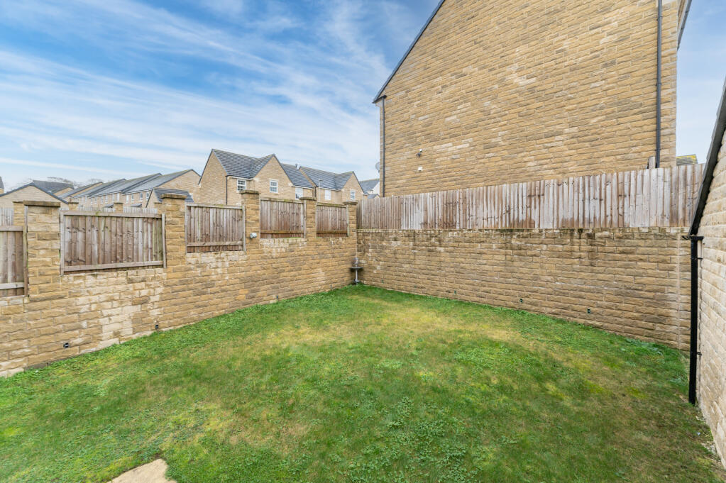 Additional image 4 of Hewenden Drive, Cullingworth, West Yorkshire, BD13