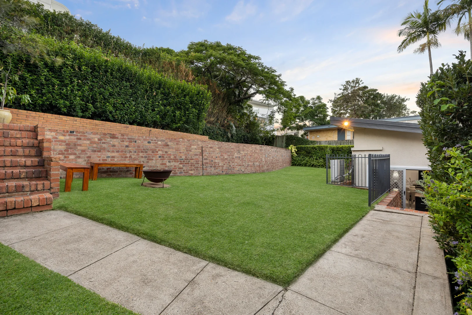 Additional image 13 of 37 The Esplanade, St Lucia QLD 4067