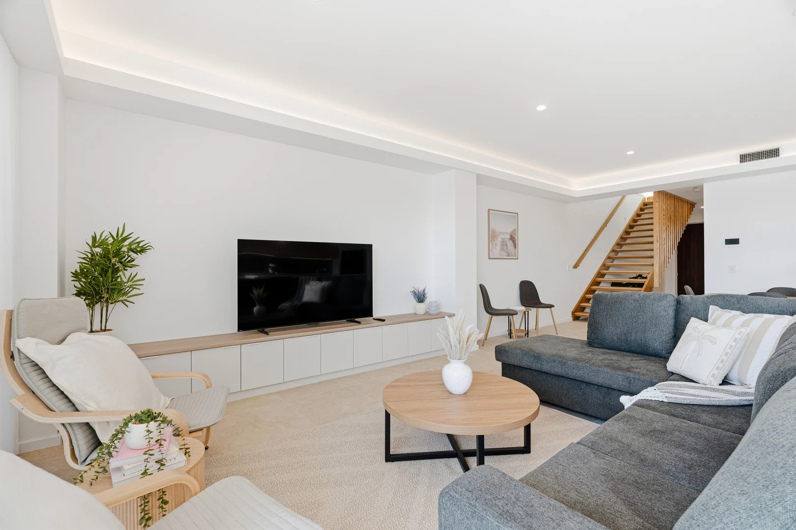 Additional image 7 of 9/19 Kurrawa Avenue, Point Clare NSW 2250