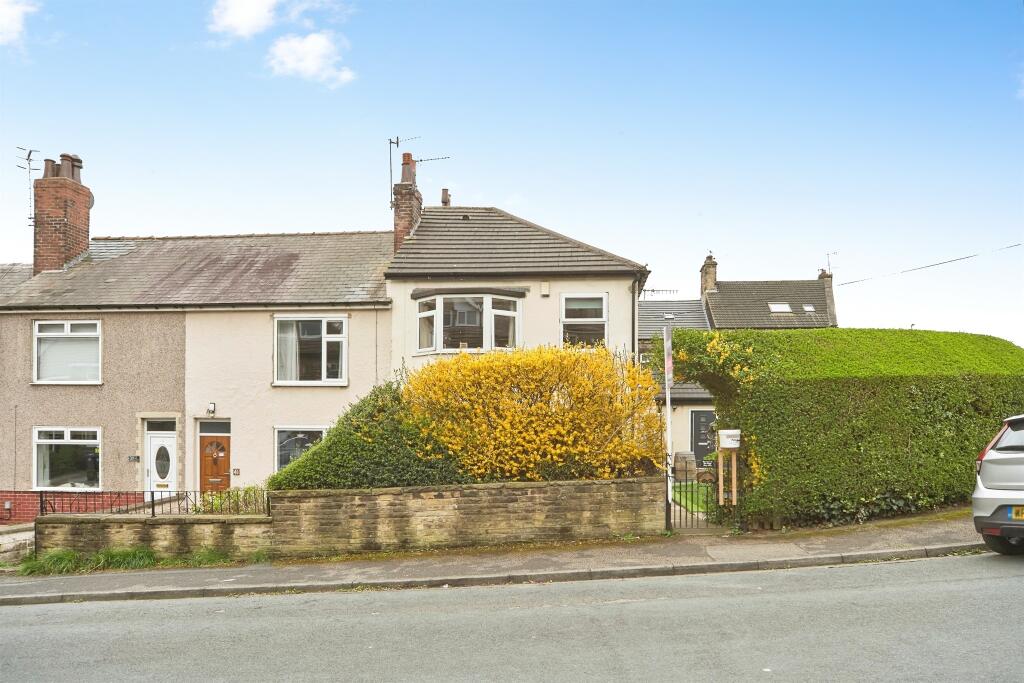 Fourlands Road, Bradford