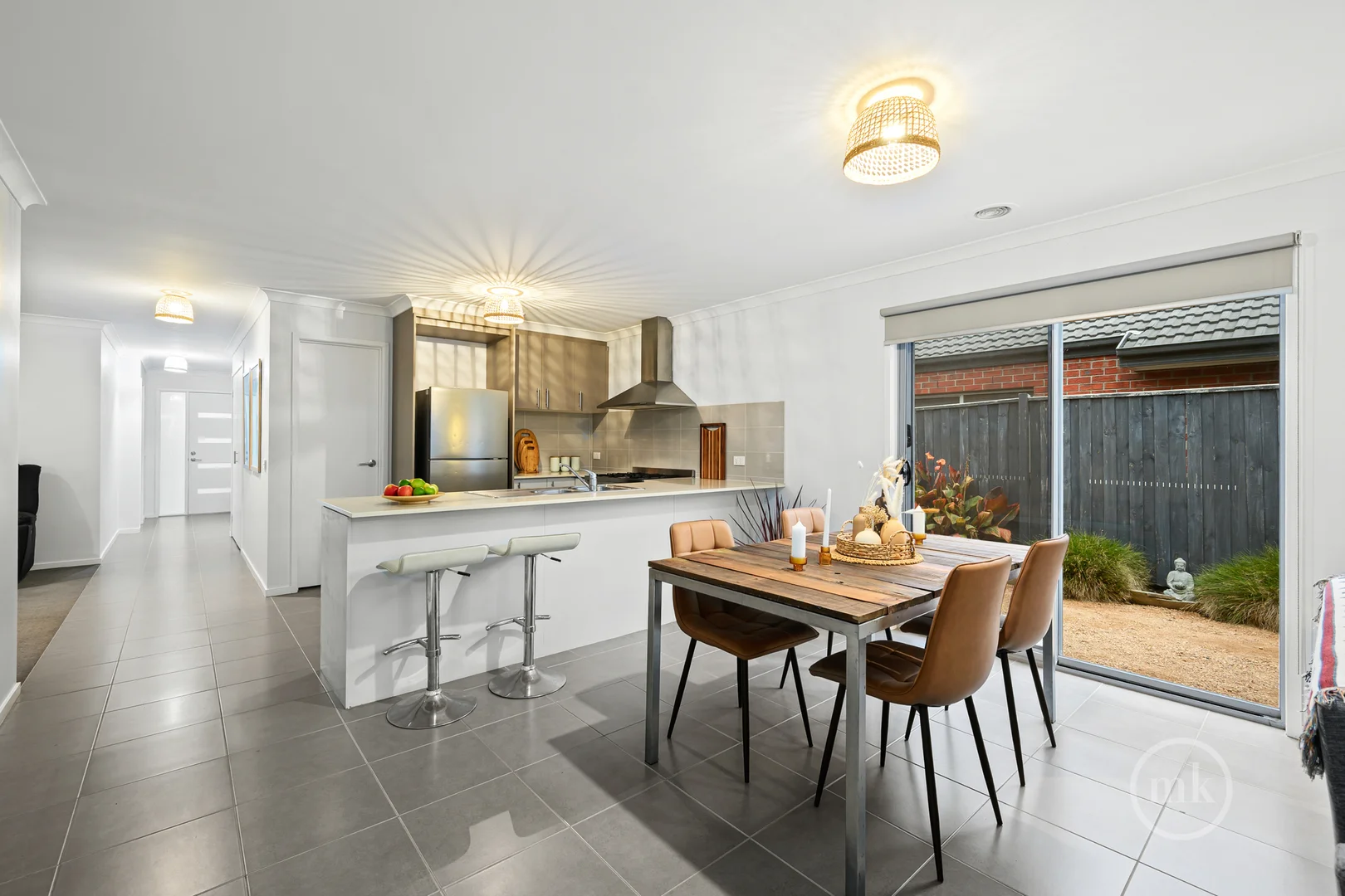 33 Peterborough Drive, Doreen VIC 3754 photo 4