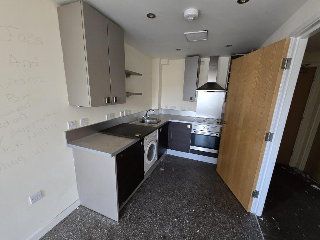 Additional image 34 of 88 Otley Road, Shipley, West Yorkshire, BD18