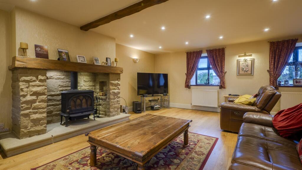 Additional image 4 of Shugden Barn, Roper Lane, Queensbury, BD13 2NT