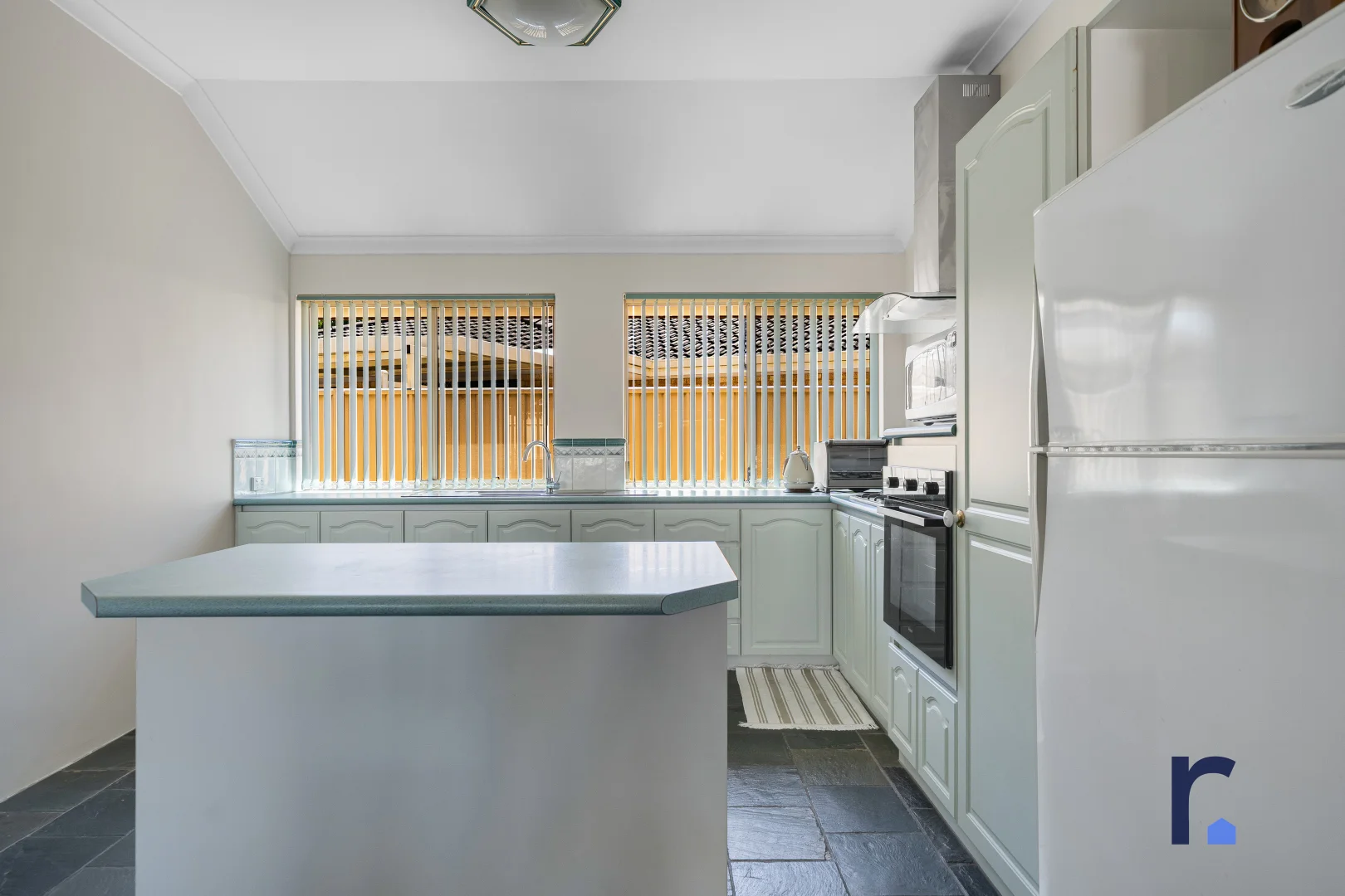 Additional image 15 of 14 Shadwell Court, Caversham WA 6055