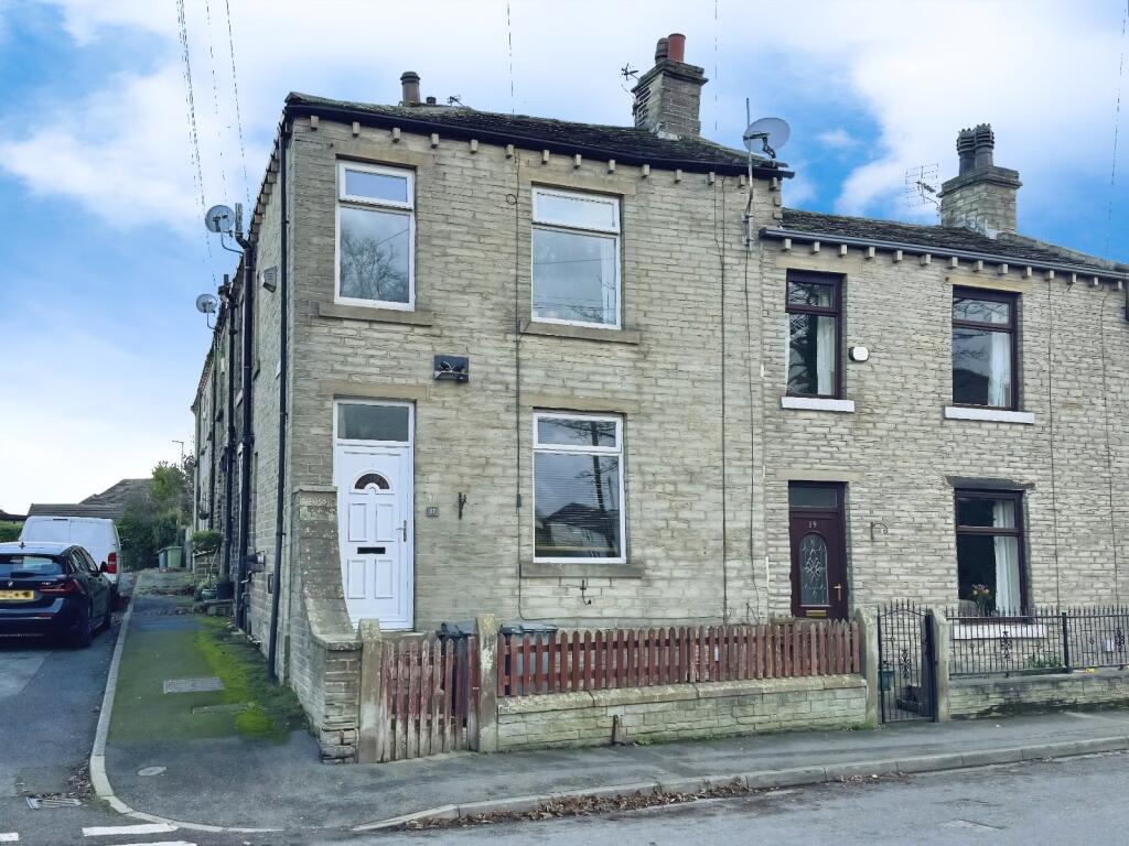 Scholes Lane, Scholes, BD19