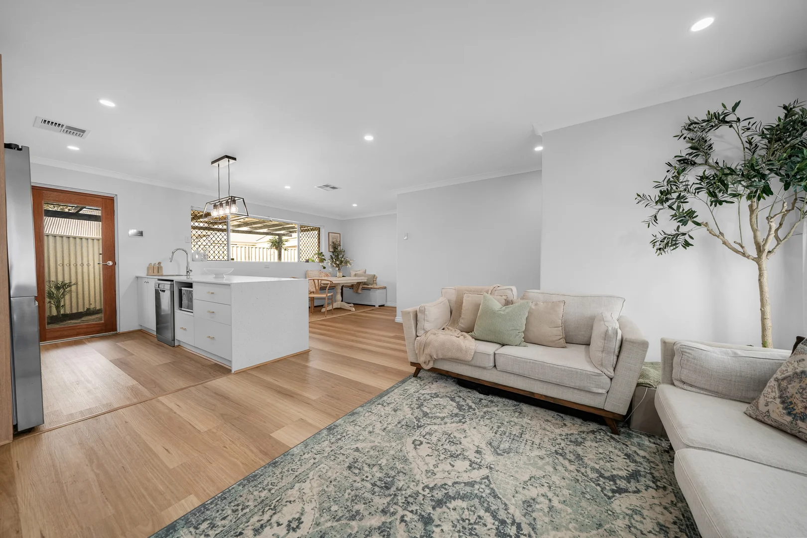 Additional image 12 of 152B Eudoria Street, Gosnells WA 6110