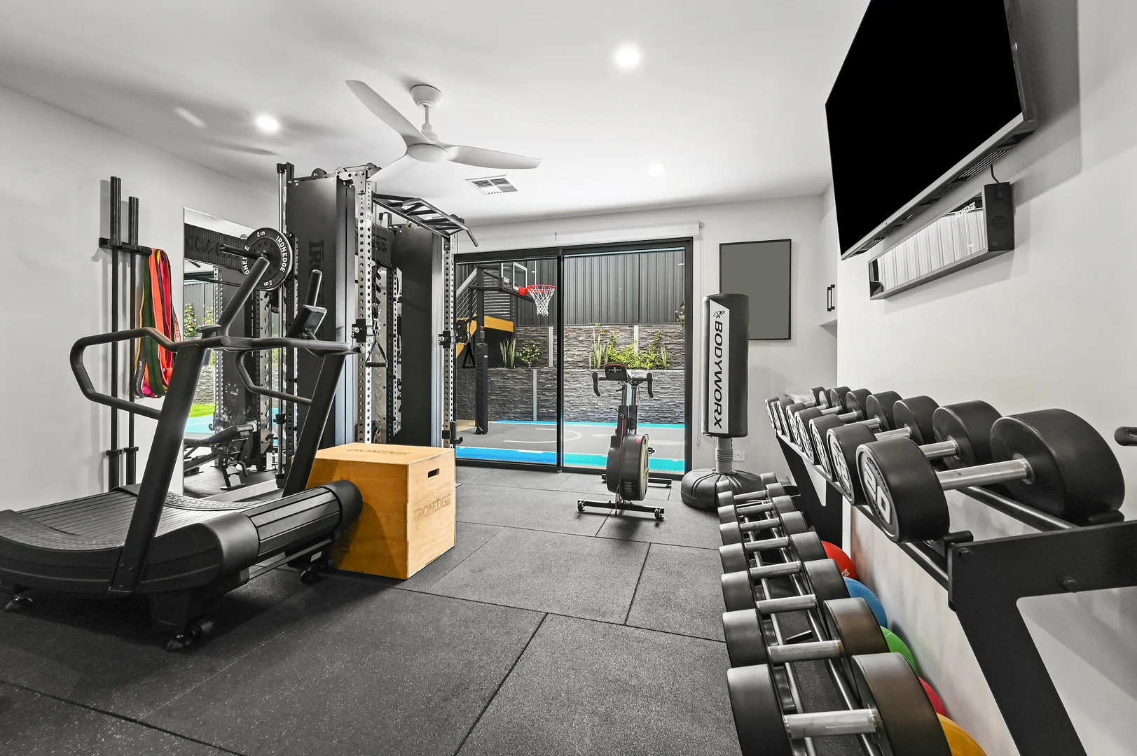 Additional image 19 of 4 Tennyson Heights Court, Tennyson SA 5022