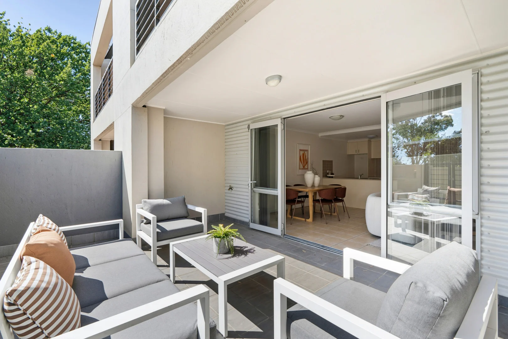 Additional image 2 of 4/43 Ipima Street, Braddon ACT 2612
