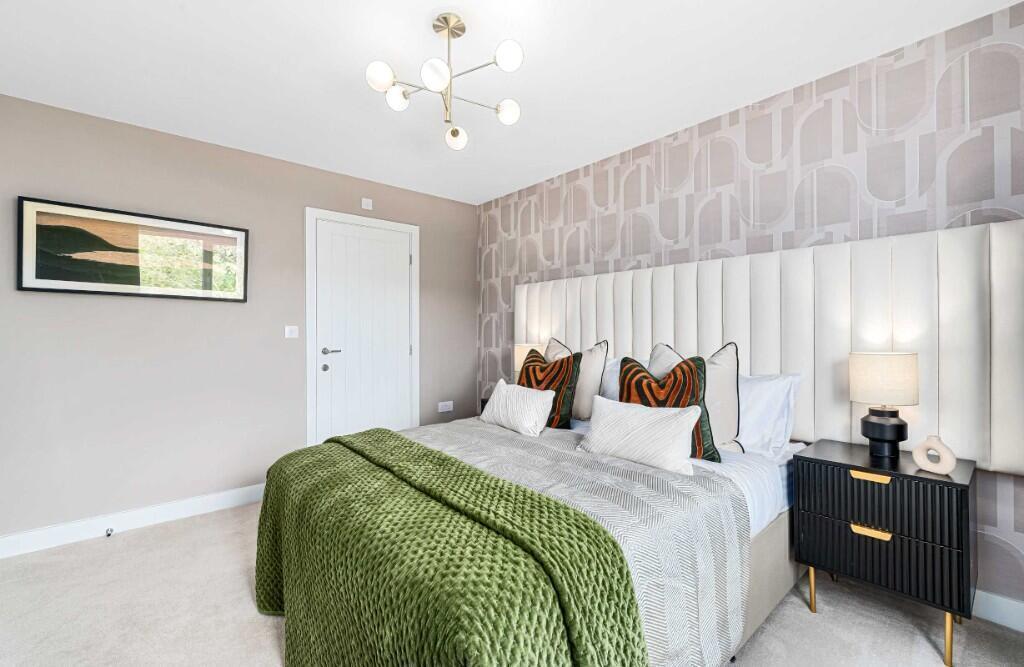 Johnson New Road,
Hoddlesden,
BB3 3NN