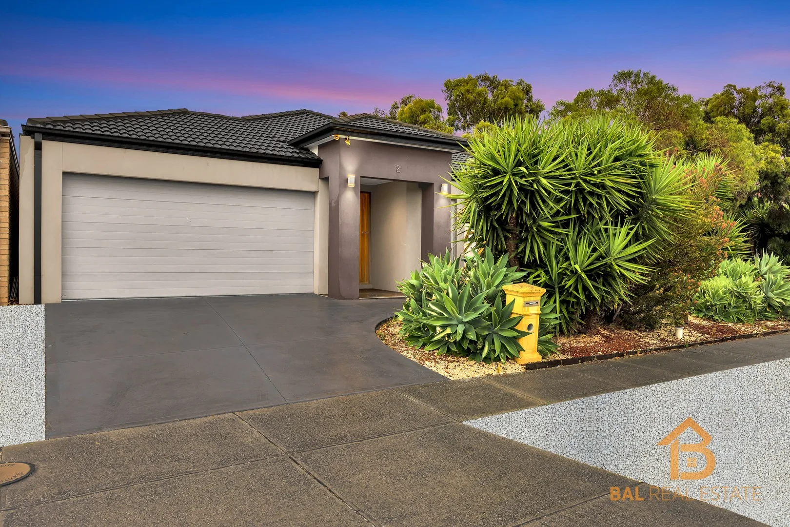 2 Bribie Way, Point Cook VIC 3030
