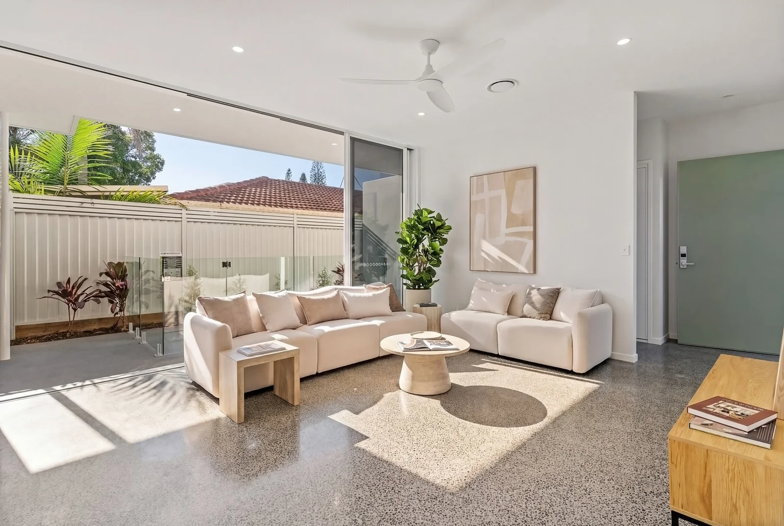 Additional image 8 of 2/17 Third Avenue, Palm Beach QLD 4221