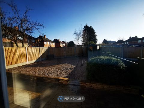 Ellesmere Avenue, Derby DE24