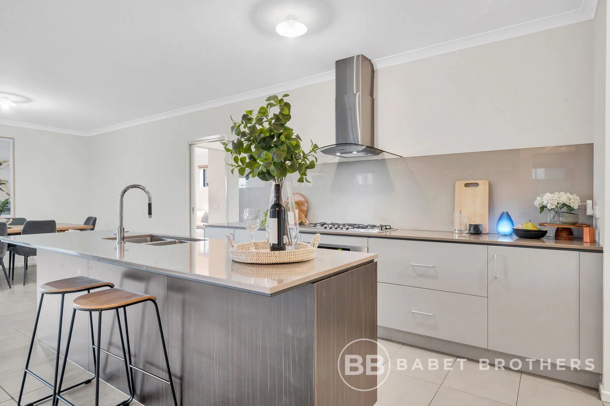 Additional image 5 of 37 Falabela Road, Clyde North VIC 3978