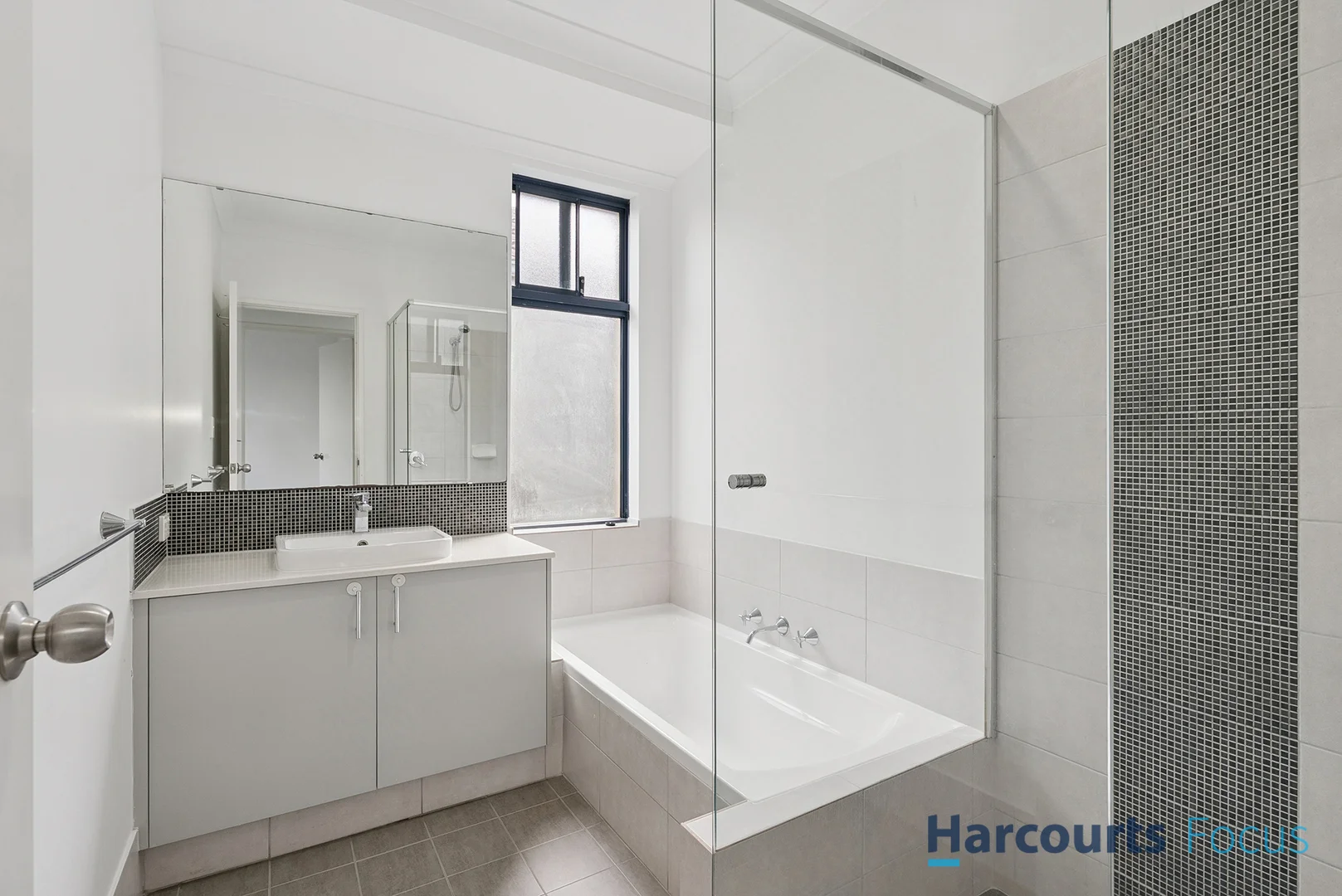 Additional image 26 of 21 Massicot Road, Treeby WA 6164