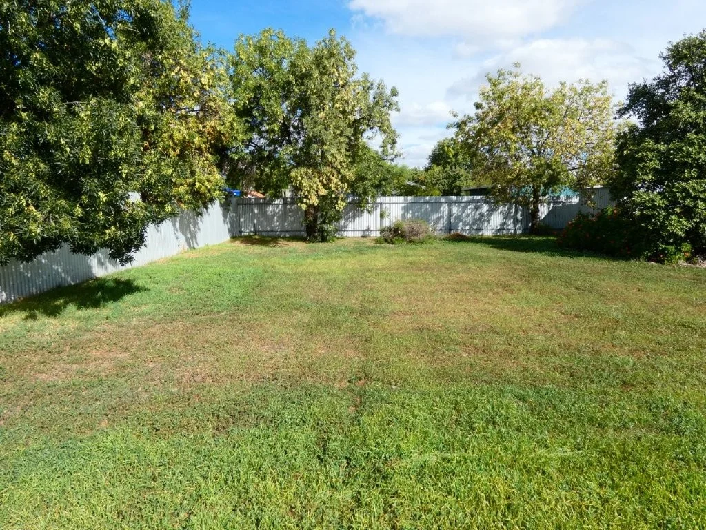 1 Molyneaux Street, Warracknabeal VIC 3393