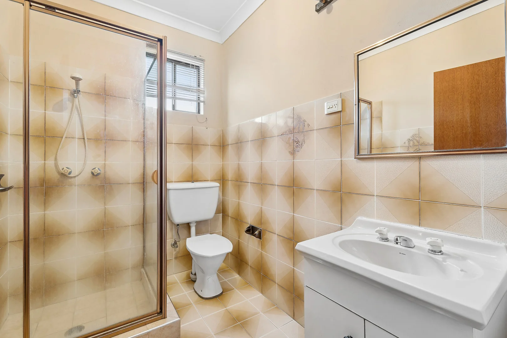 Additional image 9 of 14 Gurley Place, Bonnyrigg NSW 2177