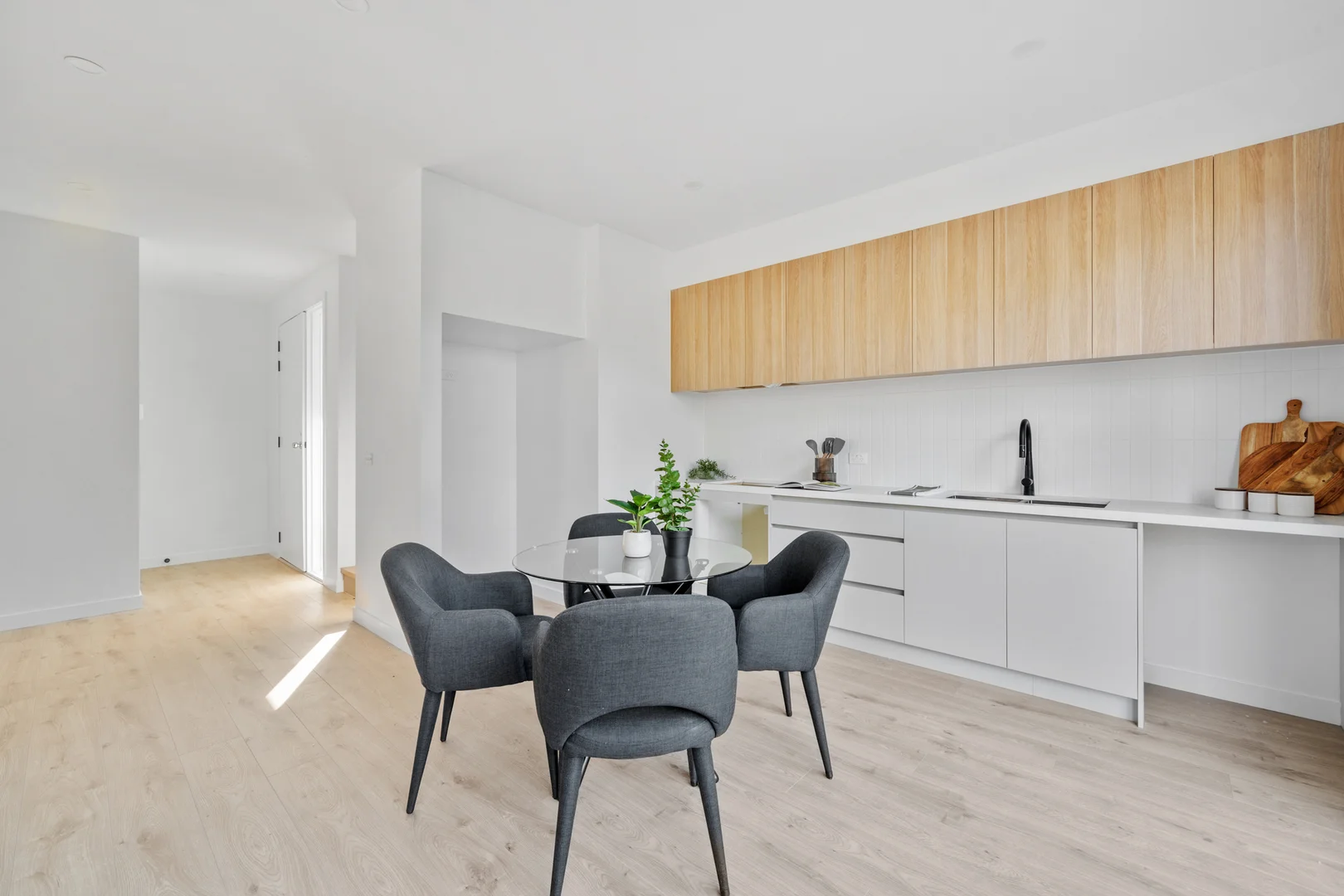 Additional image 3 of 4/9 Baird Street, Maidstone VIC 3012