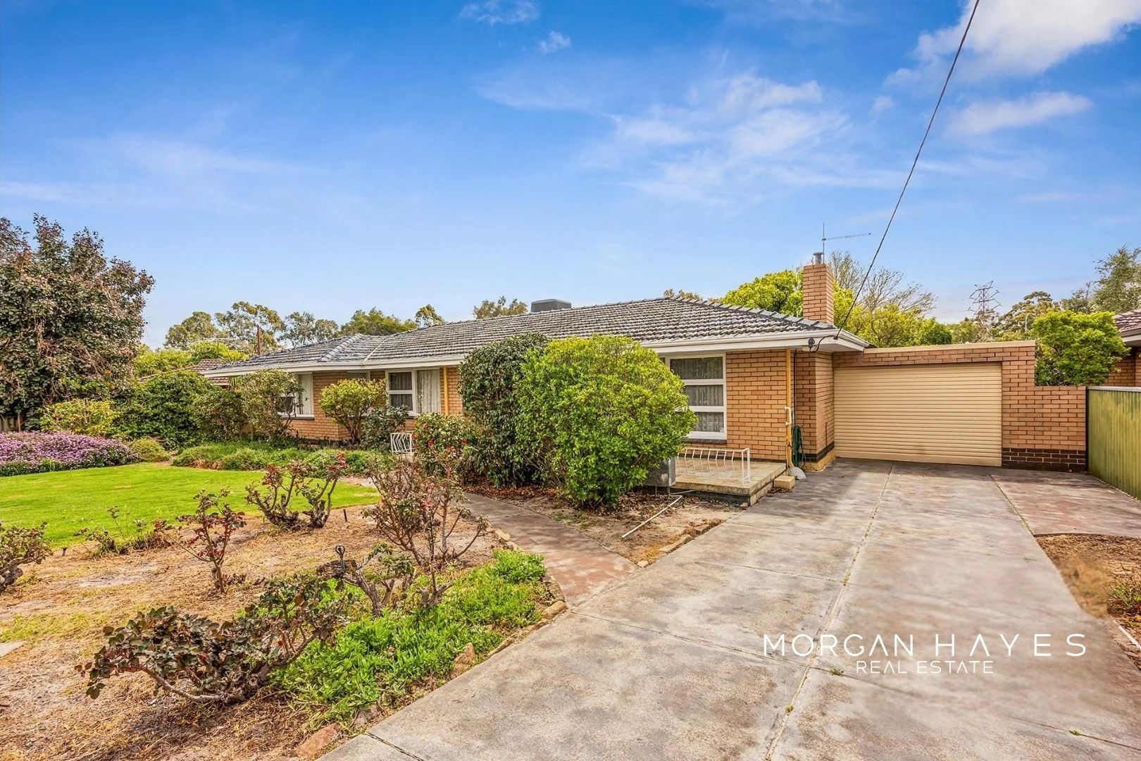 2 Errinbee Street, Riverton WA 6148 photo 2