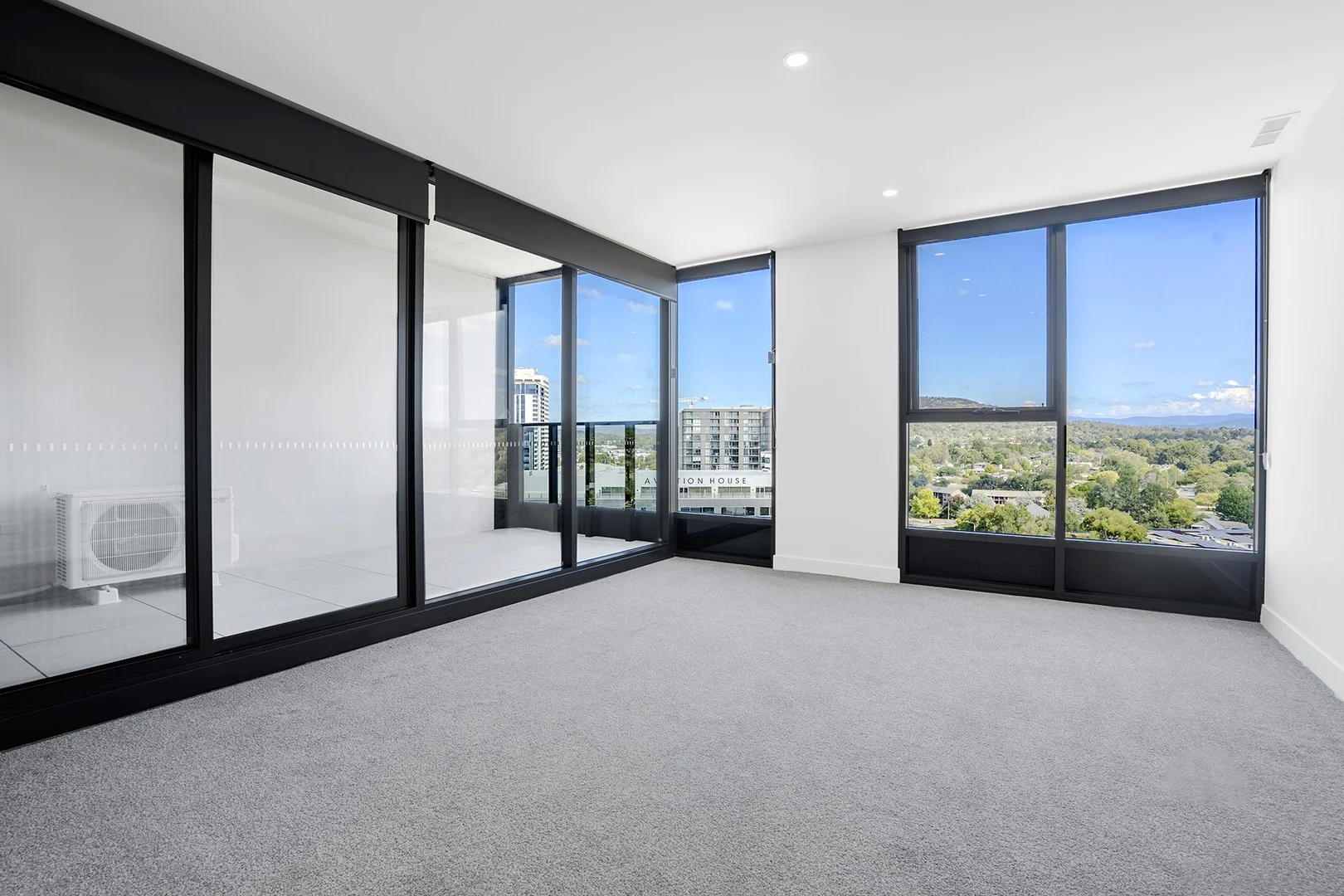 1313/6 Furzer Street, Phillip ACT 2606