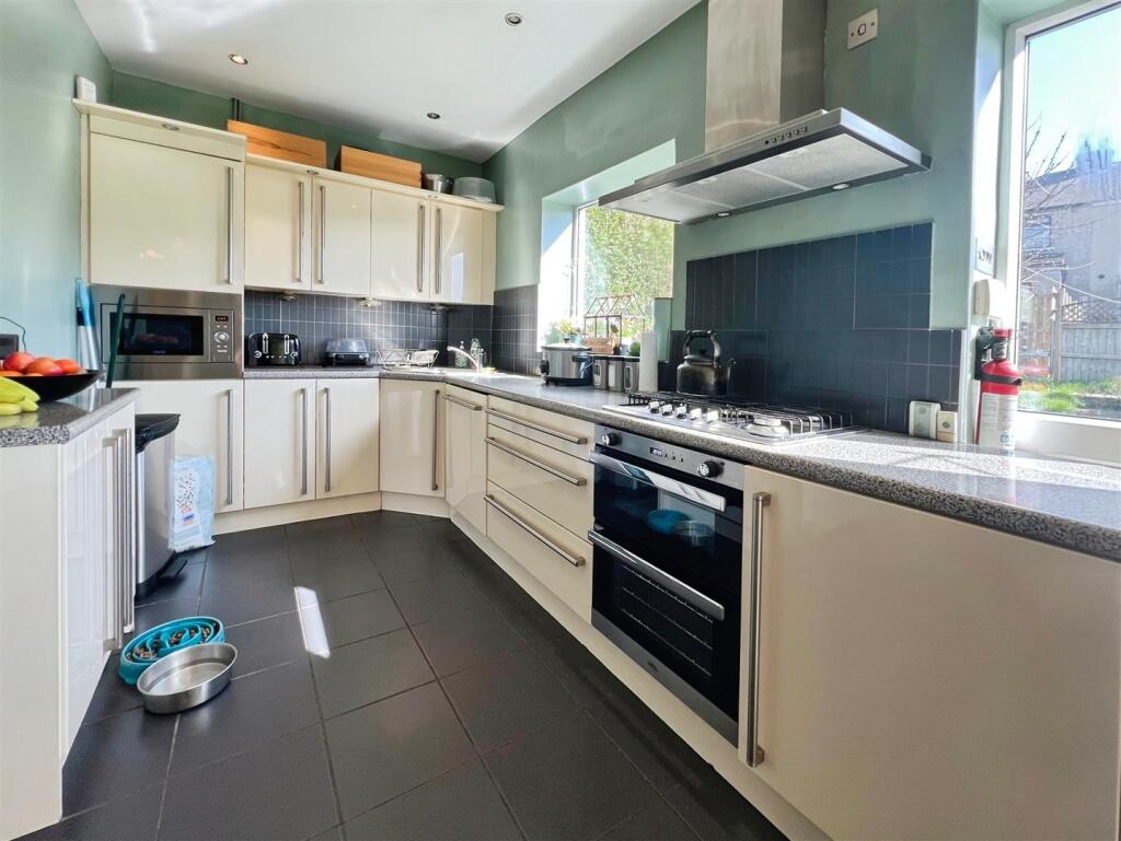 Additional image 8 of Gaisby Lane, Shipley, BD18 1AE