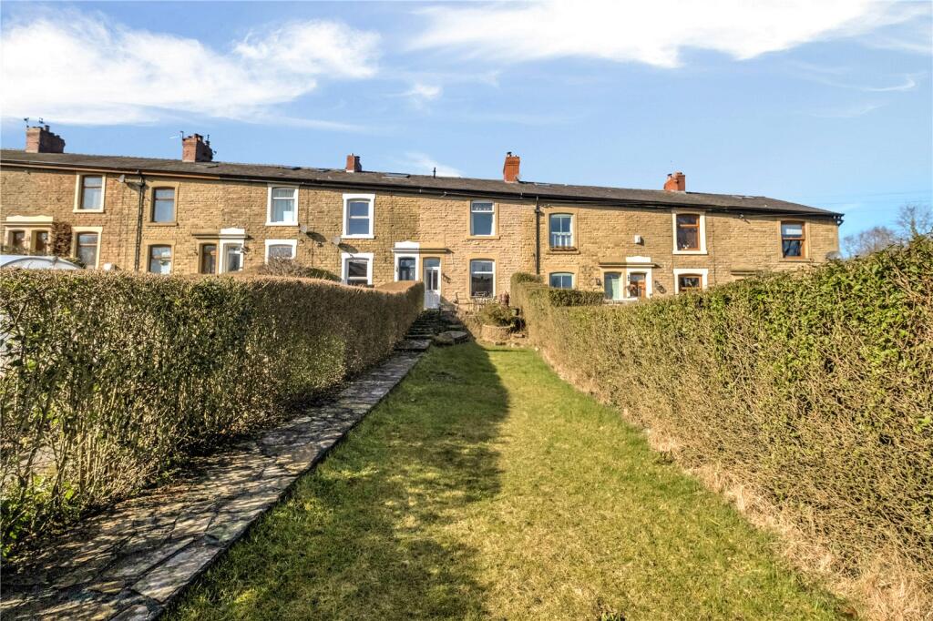 Carus Avenue, Hoddlesden, Darwen, Lancashire, BB3