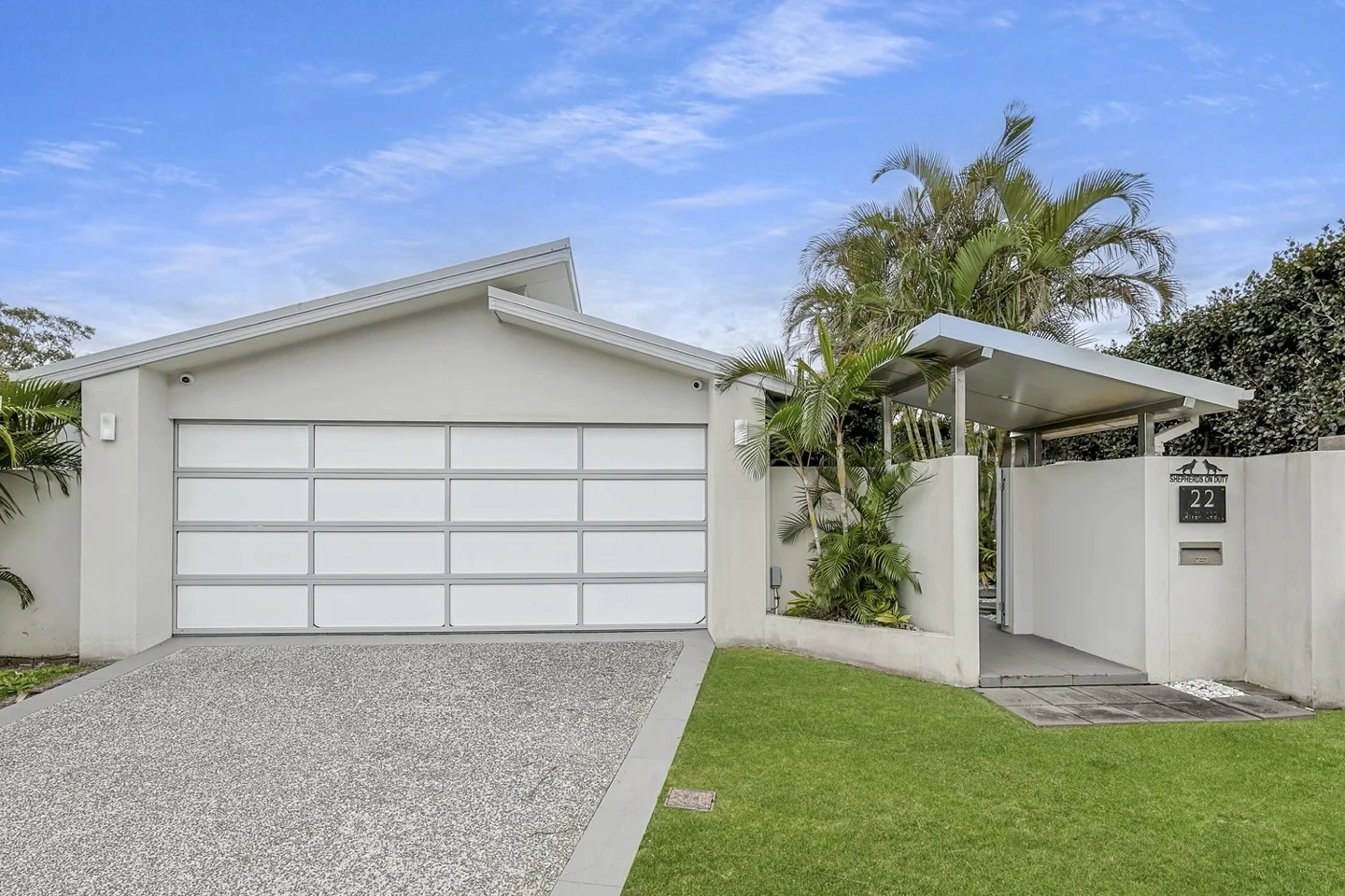 Additional image 9 of 22 River Crescent, Broadbeach Waters QLD 4218
