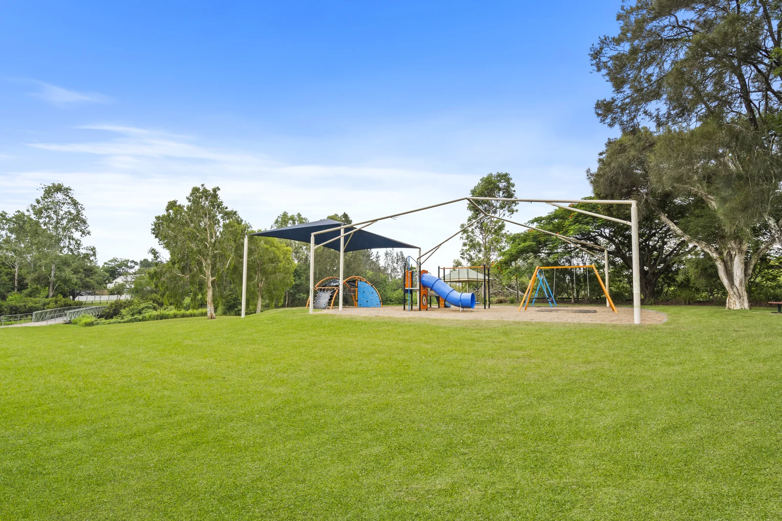 Additional image 30 of 344 Long Street East, Graceville QLD 4075