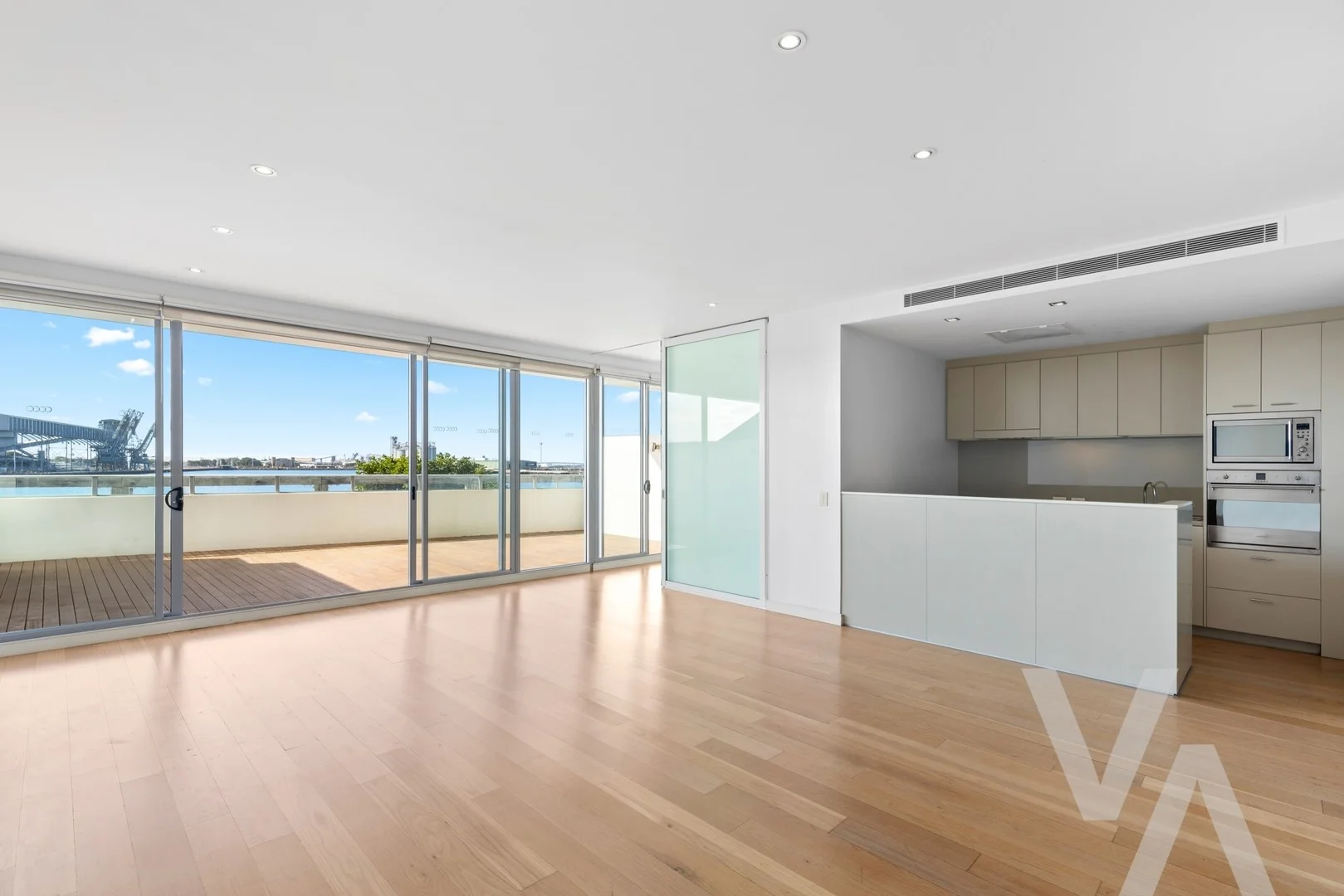 Additional image 2 of 102/7 Honeysuckle Drive, Newcastle NSW 2300